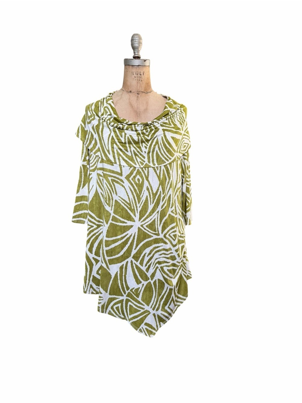 IC By Connie K. Olive Green & White Floral Cowl Tunic Shark Bite Hem Lagenlook L - Picture 1 of 6